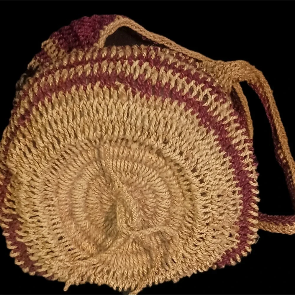 Ghanaian hand-made bag with coiled, weighted base,‎ vintage SKUW462